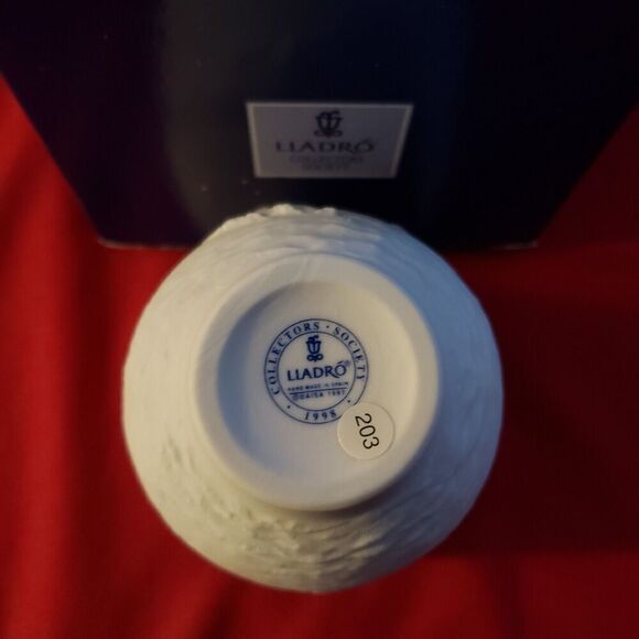 Lladro Collectors Society 17658 Dolphins Play Votive Candleholder w/Box 1998 - Picture 6 of 10